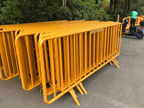 移动护栏 - 河北腾佰丝网制品有限公司图片2