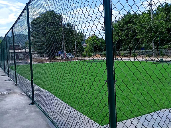 球场围栏 - 河北腾佰丝网制品有限公司图片4