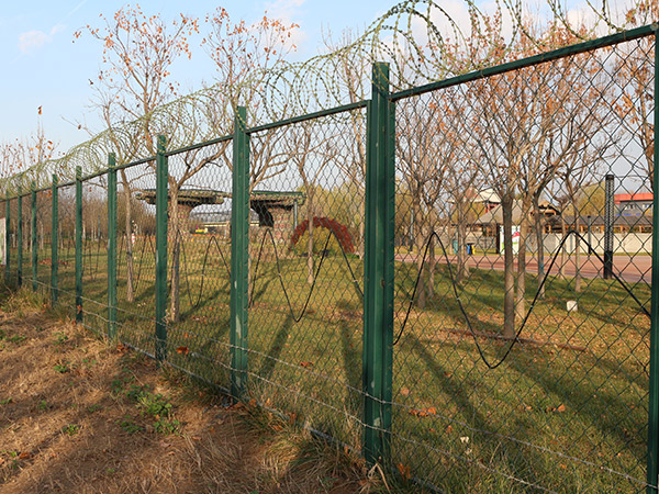 安全围栏 - 河北腾佰丝网制品有限公司图片6