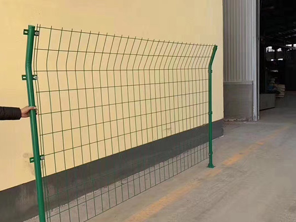 公路护栏网 - 河北腾佰丝网制品有限公司图片3