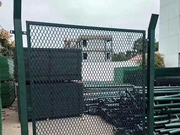 框架护栏 - 河北腾佰丝网制品有限公司图片1