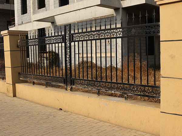 小区围栏网 - 河北腾佰丝网制品有限公司图片5